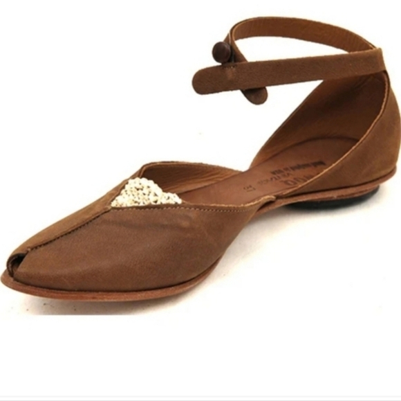 CYDWOQ Callisto vintage ankle strap flats - Picture 12 of 14